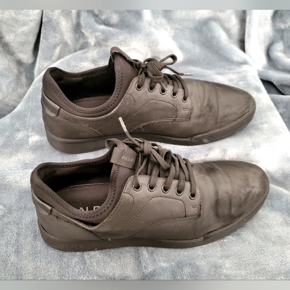 Aldo. Black men's lace up shoes. Sz 7.